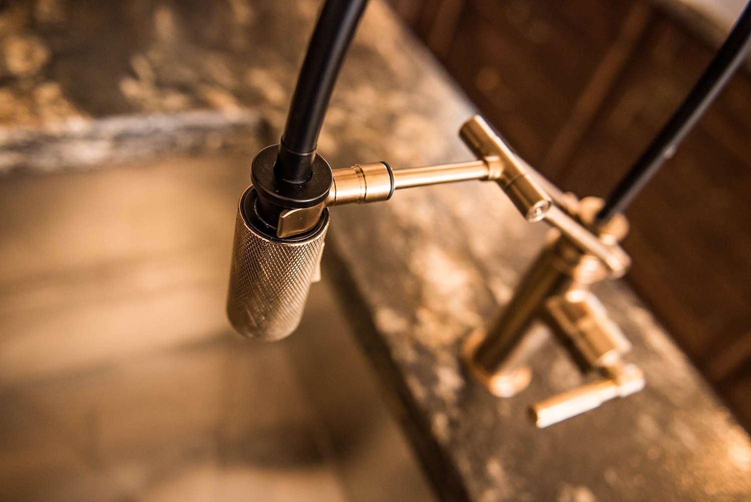 bar faucet details 