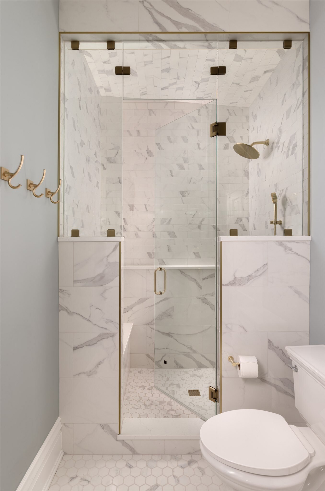 porcelain master bathroom 